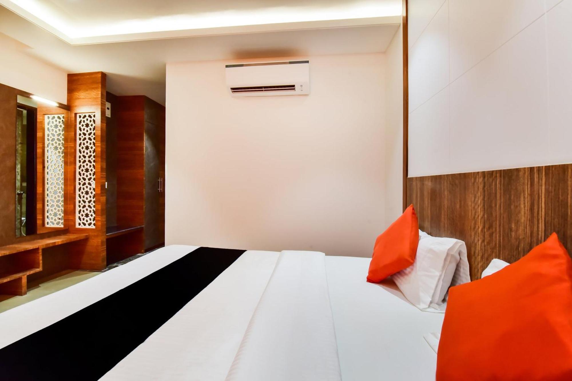 Capital O Maurya Inn Джодпур Екстериор снимка